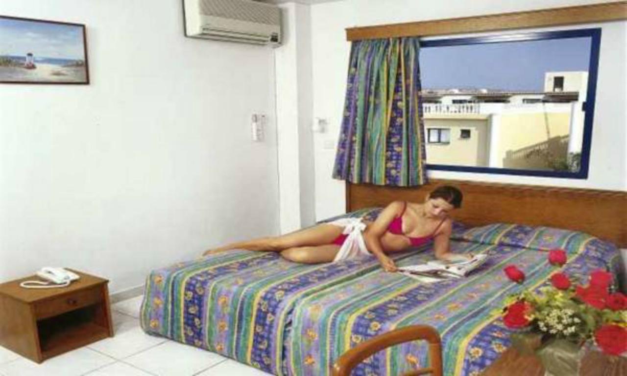 Tsokkos Holidays Hotel Apartments Ayia Napa Esterno foto